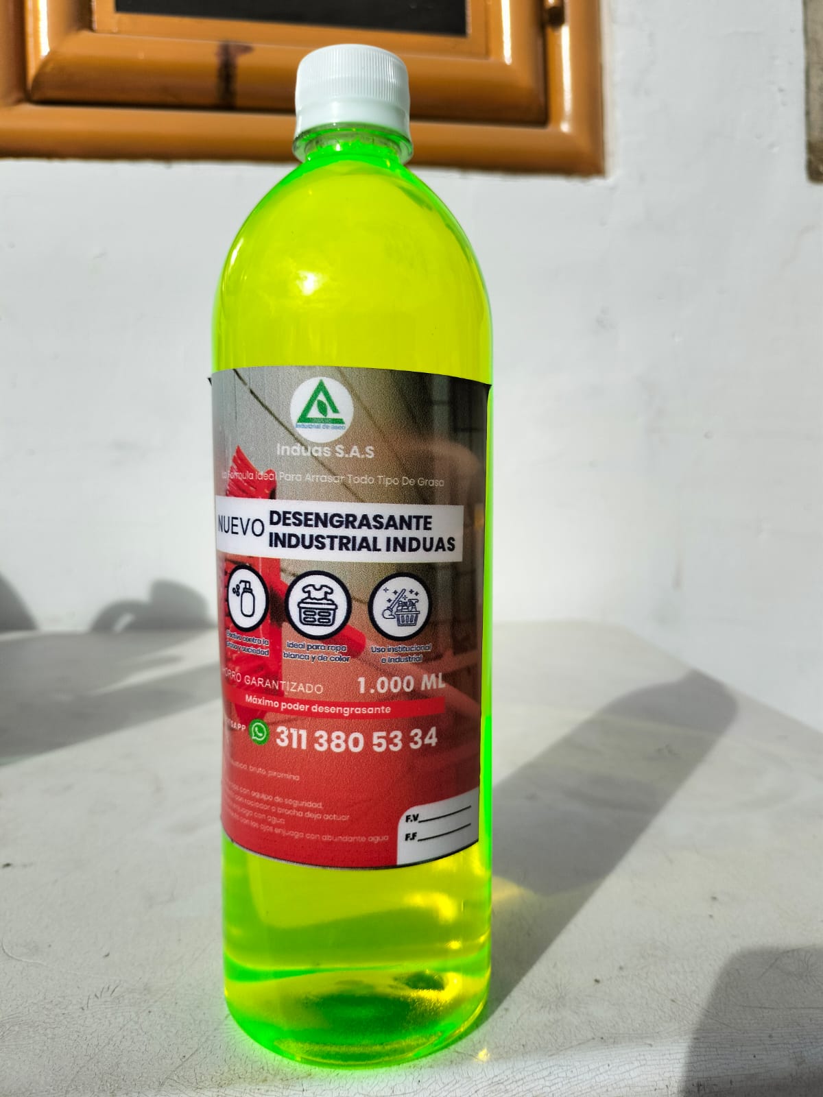Detergente Líquido Ropa